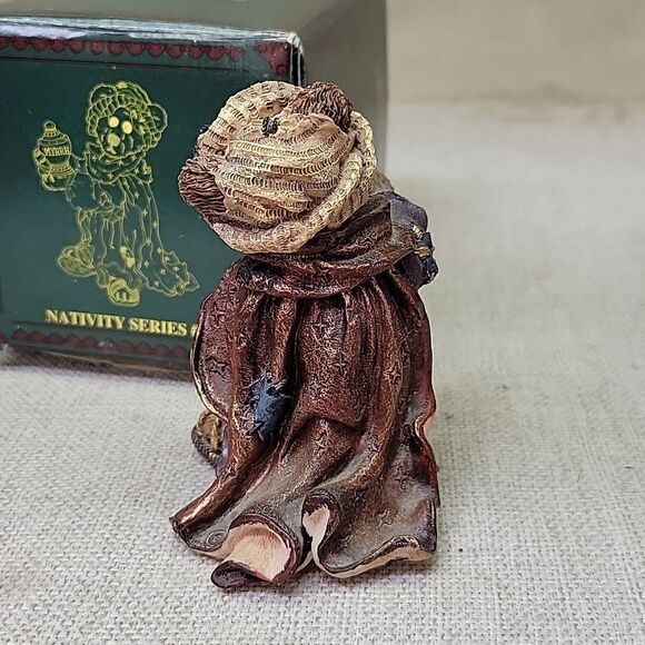 Boyds Bears Collection; 3 Kings bringing Myrrh; Incense, Gold; 1995; 2 from 1996 - Picture 6 of 10